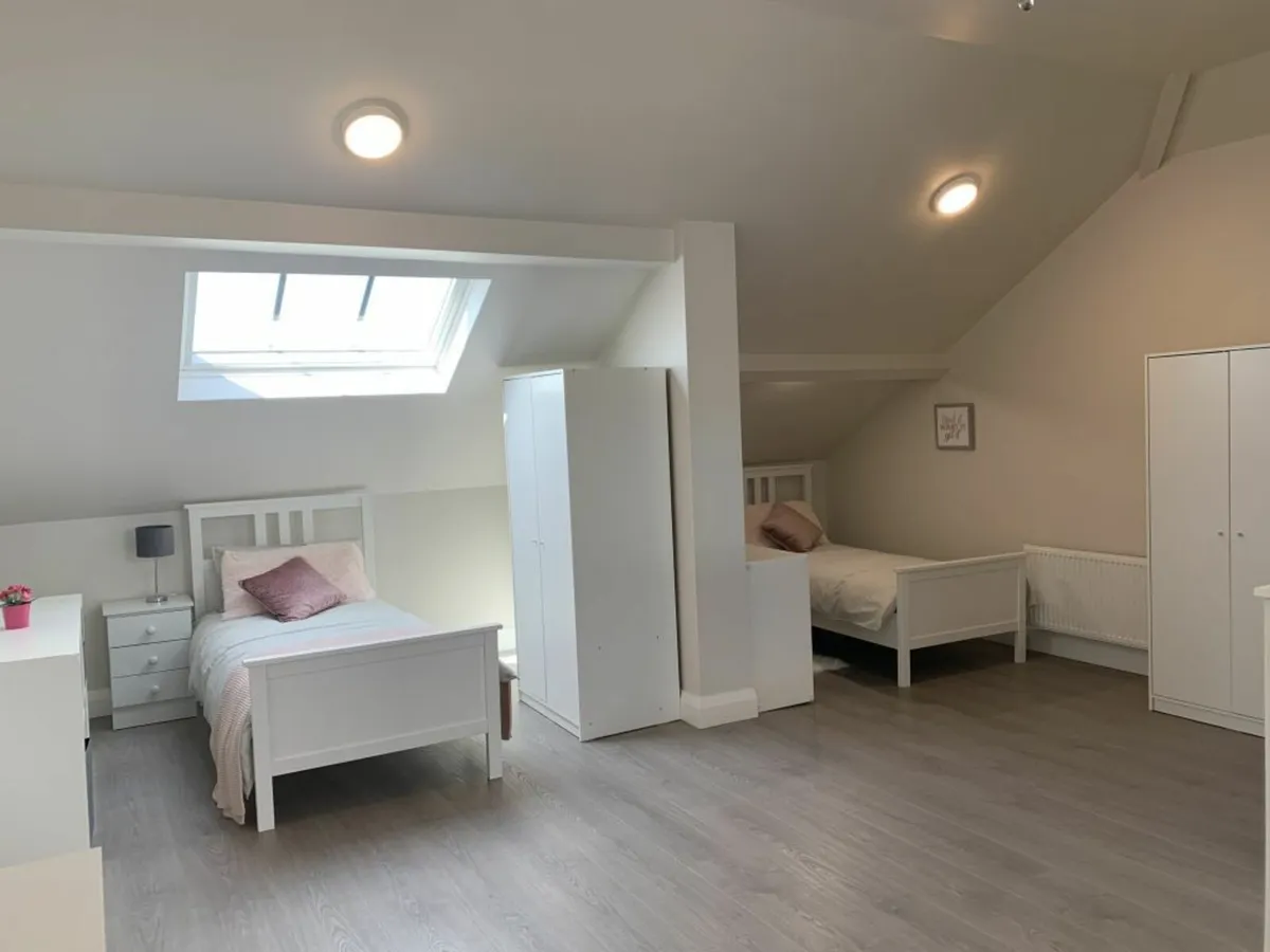 Accommodation to Rent in Shared Family House - Image 2