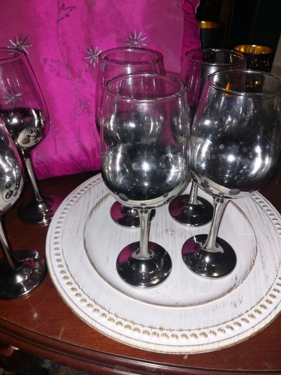 Pewter stemmed Vintage Wine Glasses - Image 2