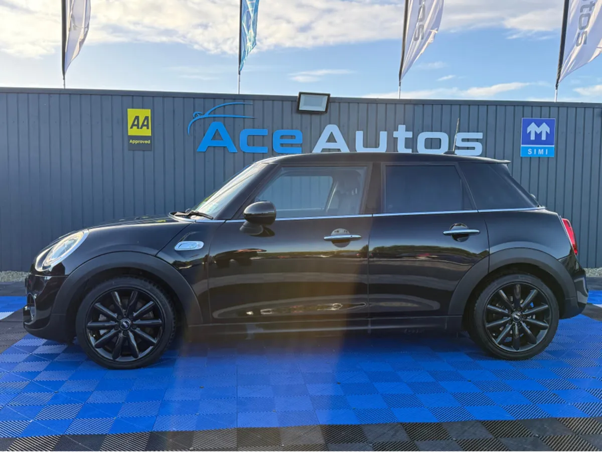 Mini Cooper SD - 2.0L DIESEL - AUTO - 12M WARRANTY - Image 4