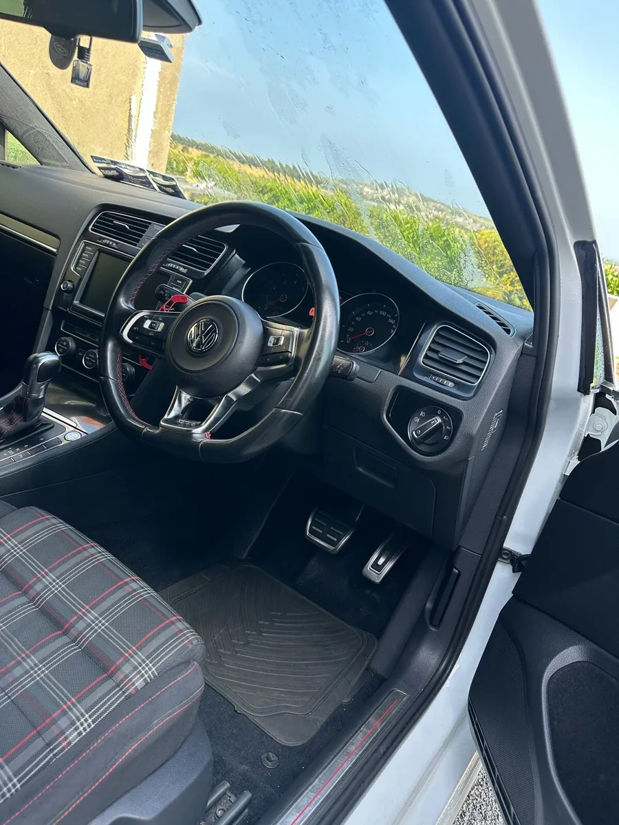 Volkswagen Golf gti - Image 4