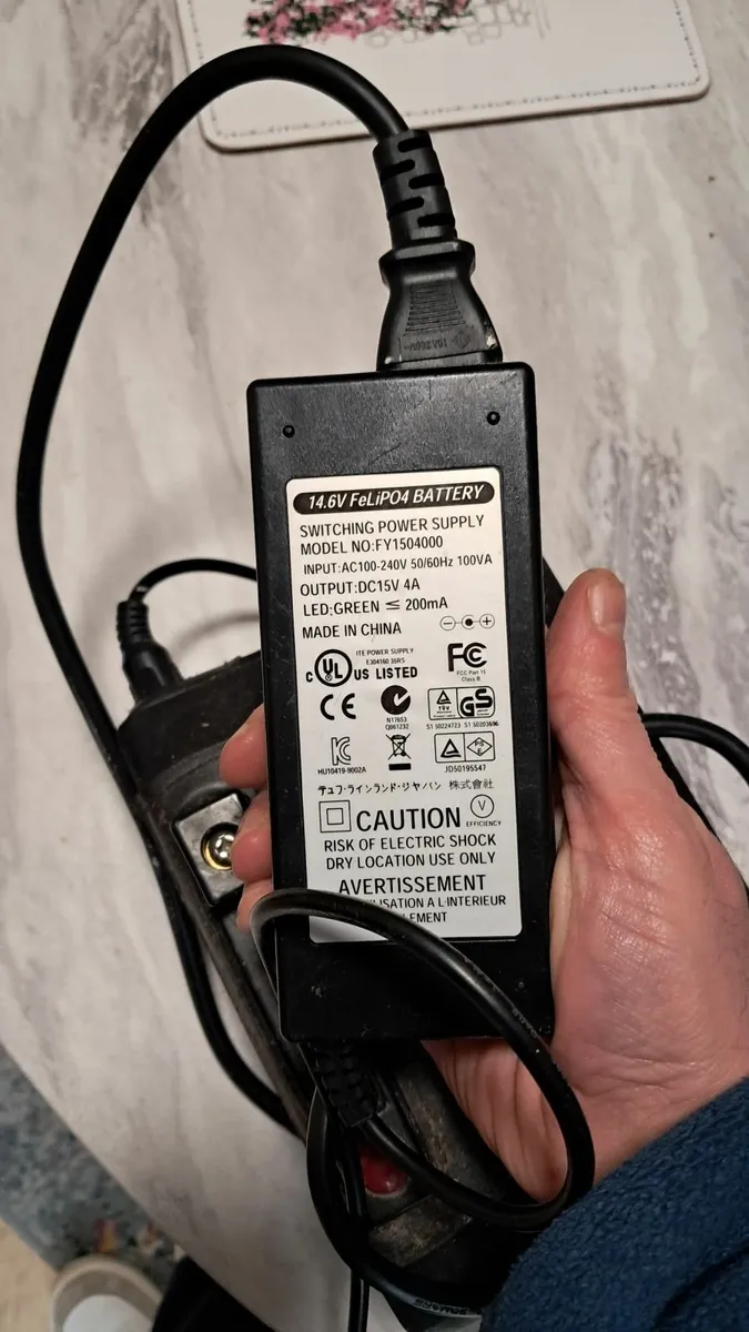 Motorised Golf Trolley - Image 2