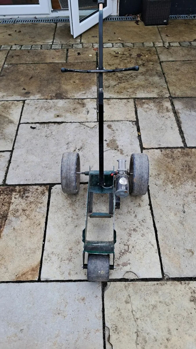 Motorised Golf Trolley - Image 4