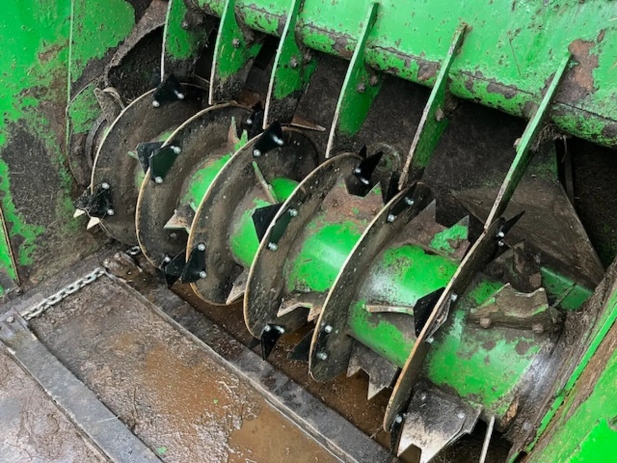 McHale C 460 Straw Blower - Image 4