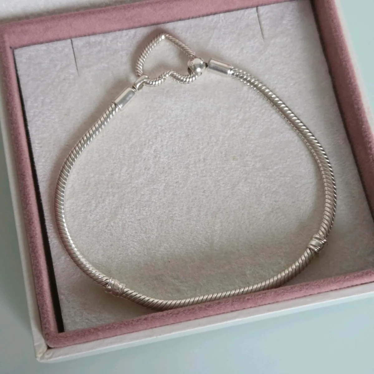 Pandora heart bracelet - Image 1