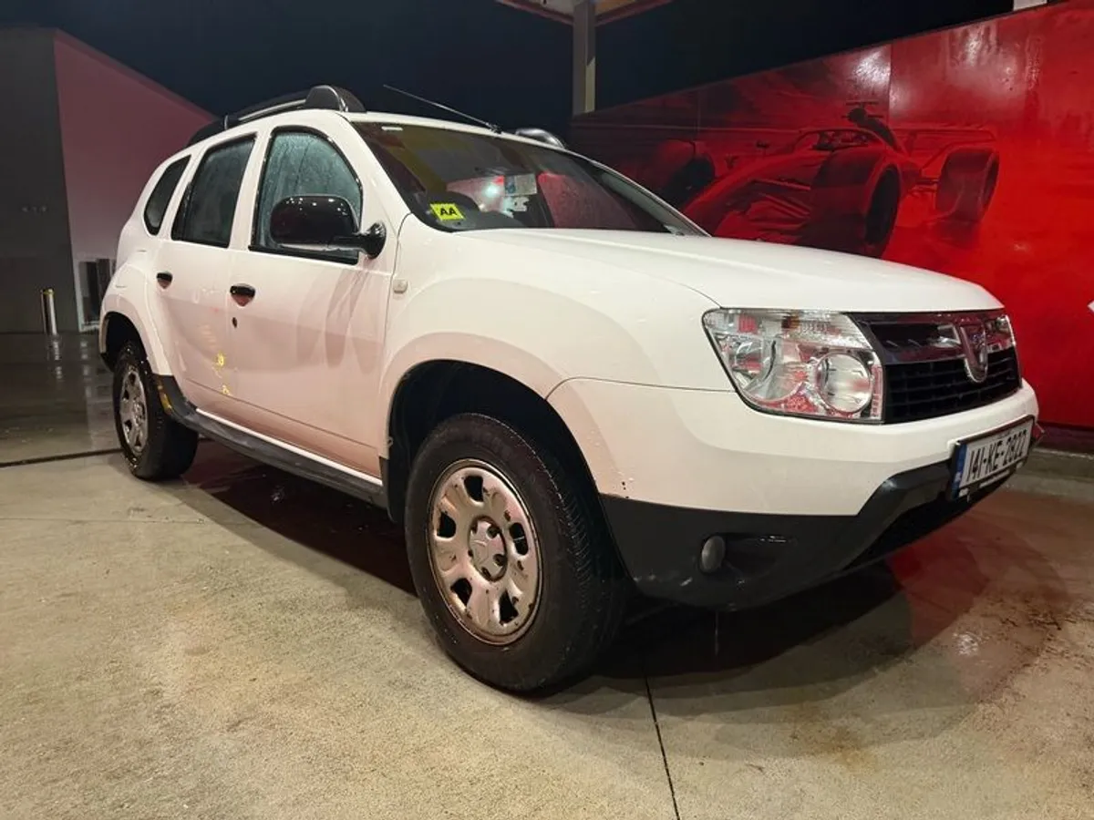 2014 Dacia Duster diesel nct & tax - Image 1