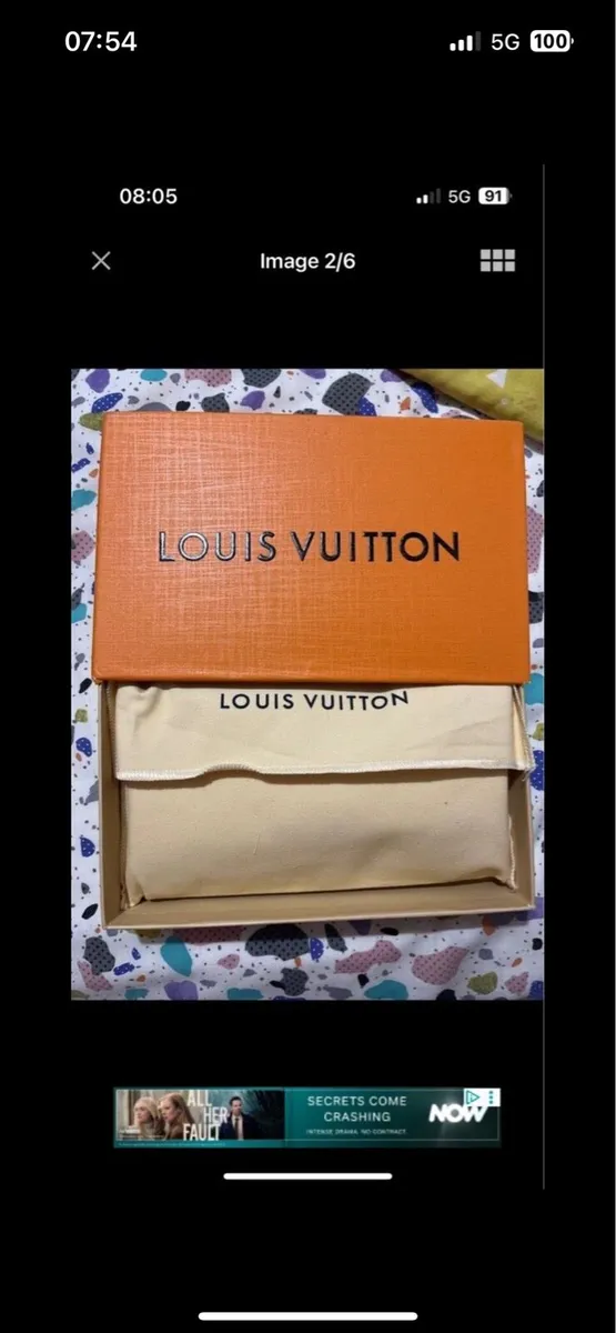 Louis Vuitton Wallet - Image 2
