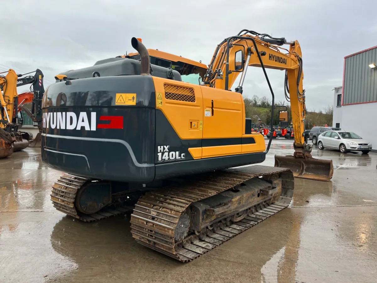 2021 Hyundai HX140LC - Image 4