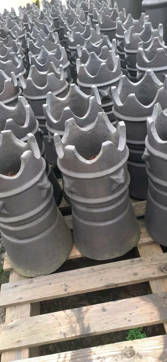 Bangor slates chimney pot cast iron ridge tiles - Image 3