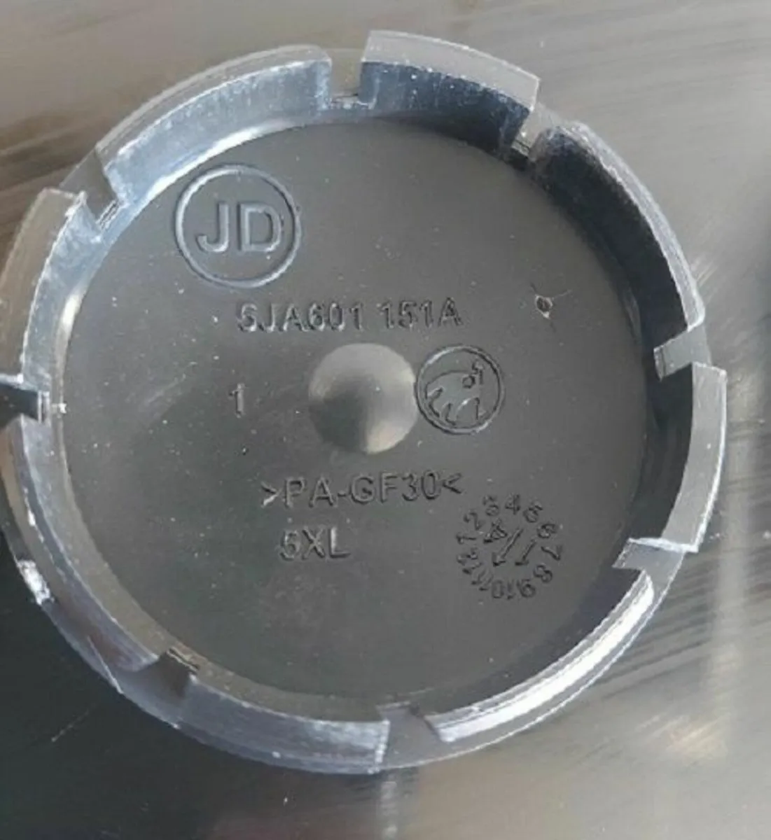 Skoda Centre Caps Set - FREE Post - Image 3