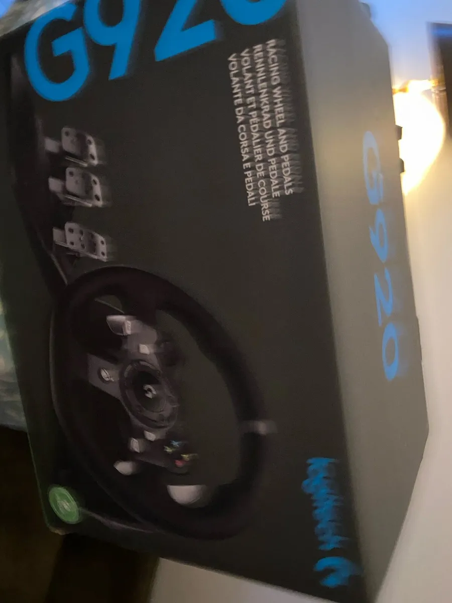 GP20 Logitech racing wheel & pedals - Image 2