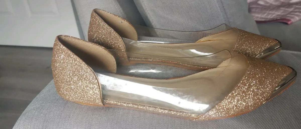Gold glitter ballerina UK 2 new - Image 2