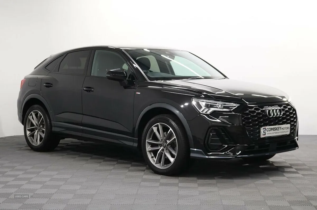 Audi Q3 TFSI CoD Black Edition - Image 1