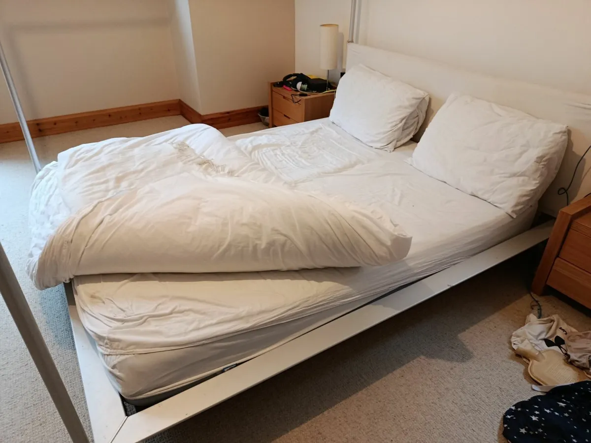 Bed - Image 4