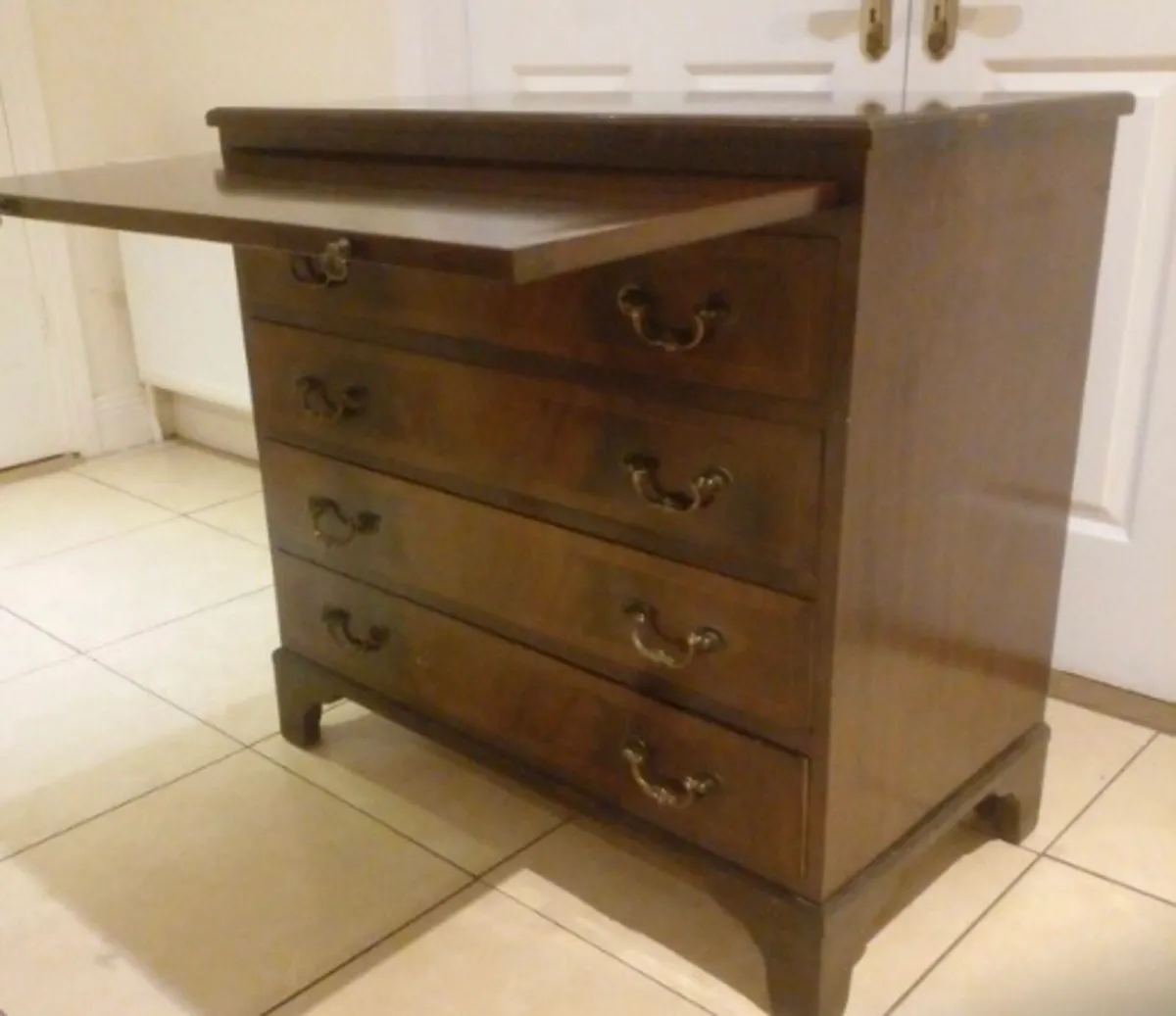 Vintage mahogany chest drawers - Image 2
