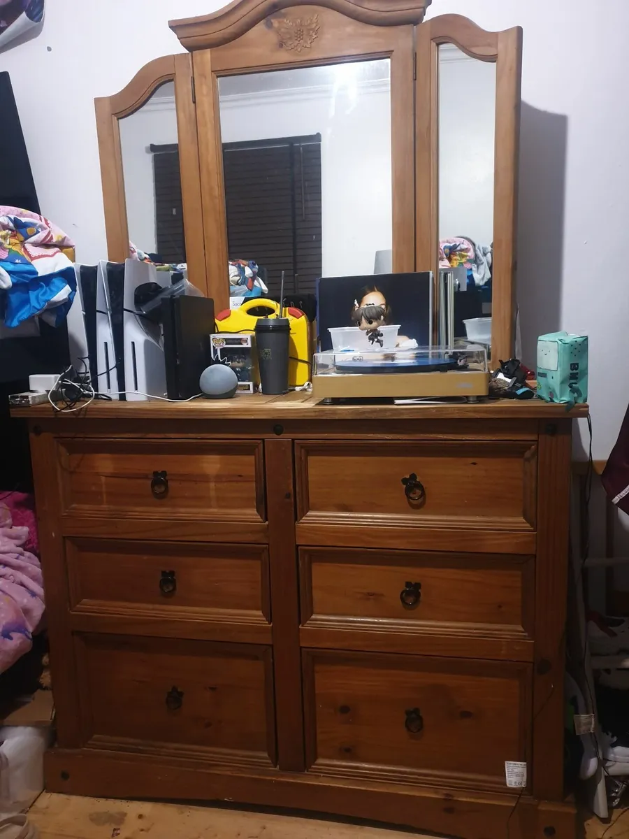 Drawer and mirror - Image 2