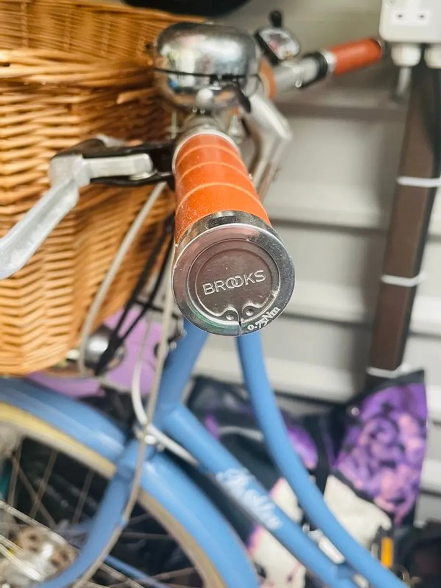 Pashley Poppy Bike Small - Image 3