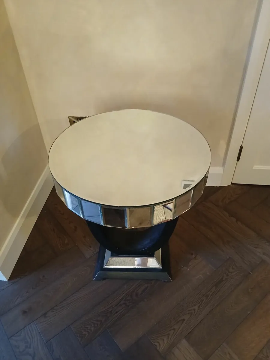 Art Deco Glass Side Table - Image 2
