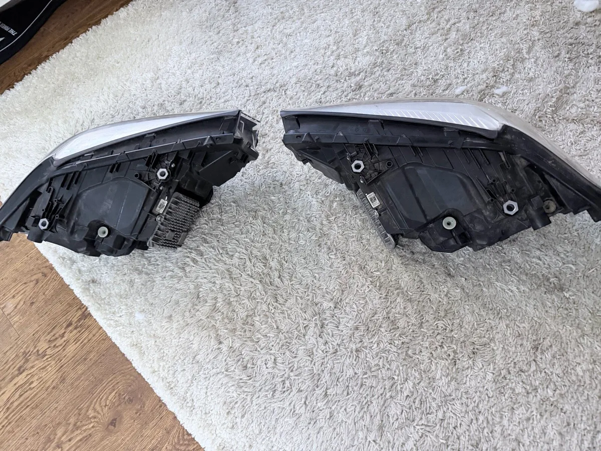 BMW 5 Series G30 Headlights - Image 4