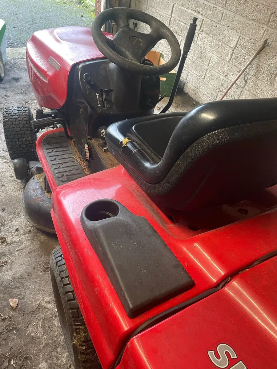 Lawn mower - Image 3