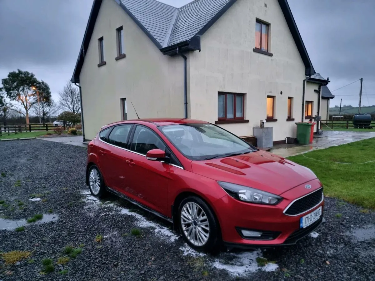 Ford Focus - Image 2