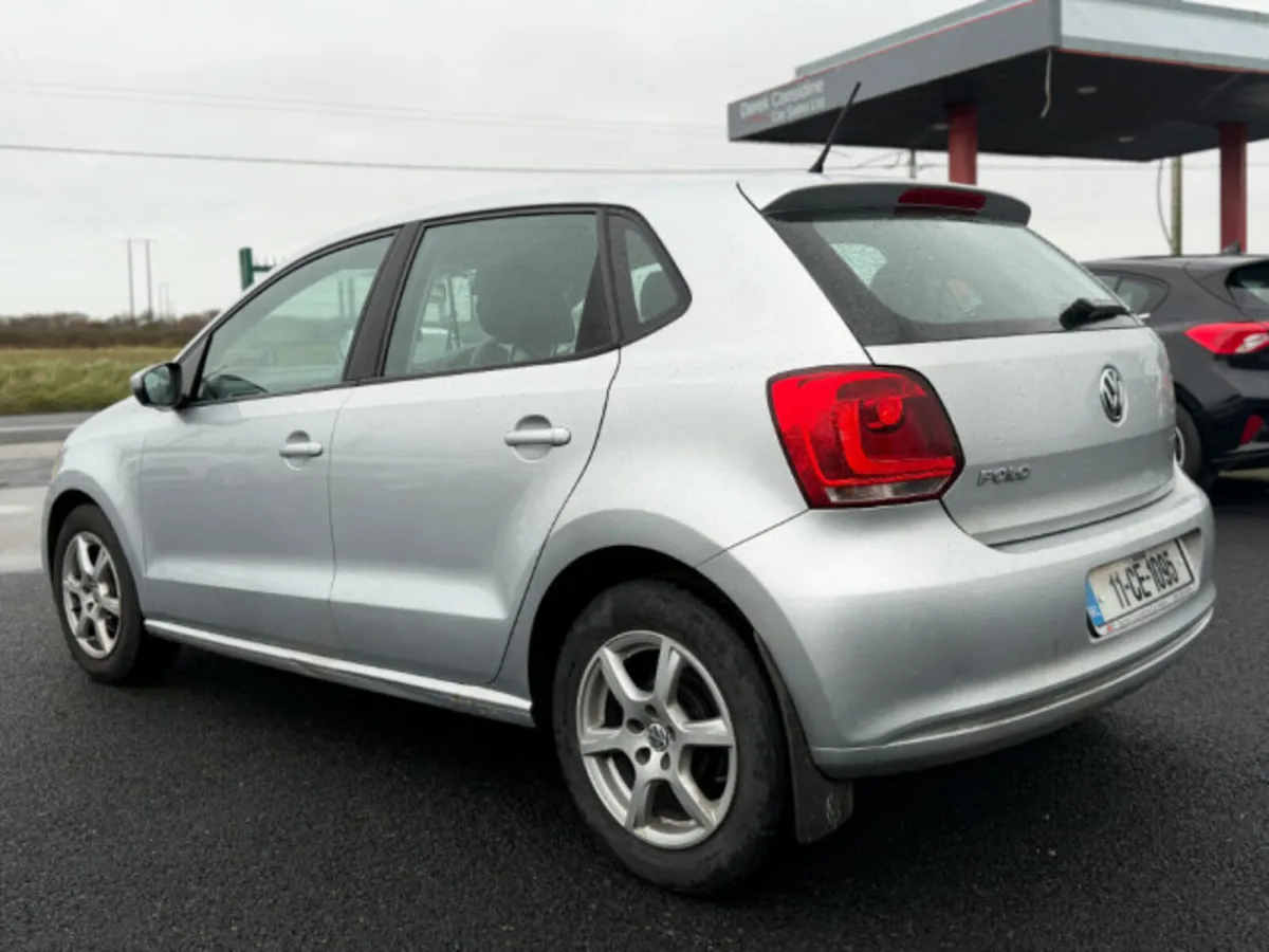 Volkswagen Polo CL 1.2tdi M5F 75BHP 5DR - Image 3