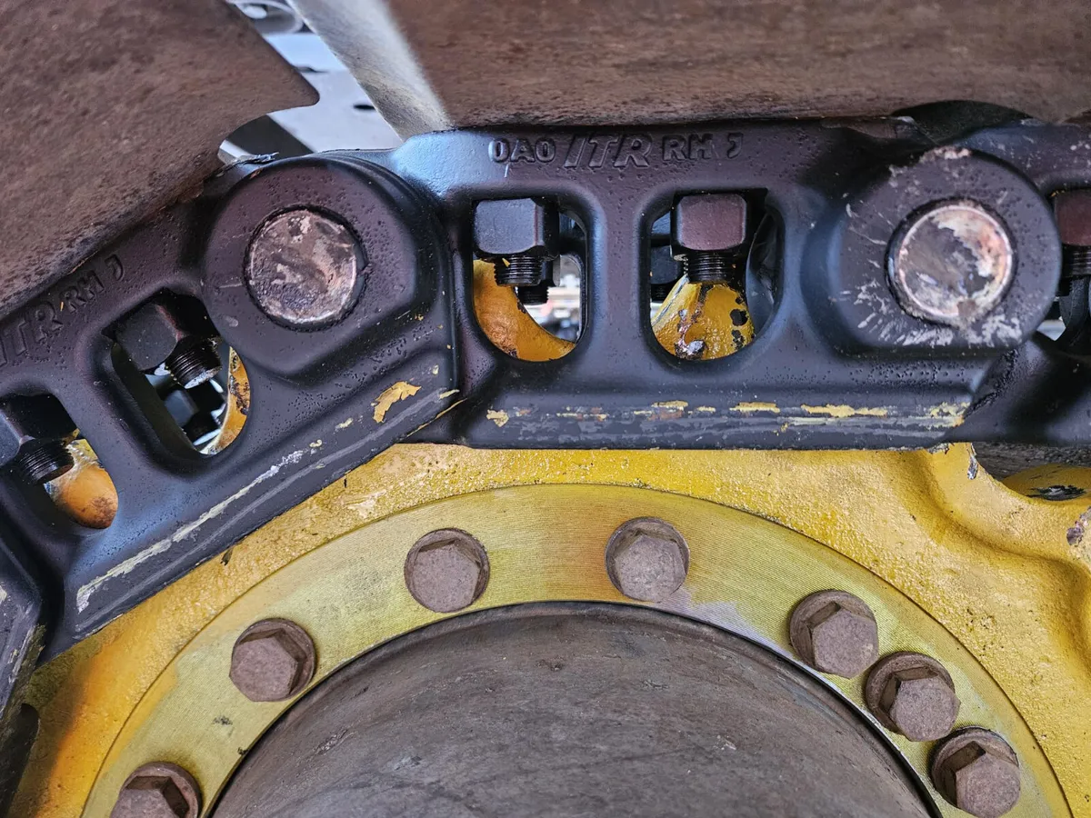 ITR Heavy Duty Tracks @ Undercarriage Ireland - Image 2