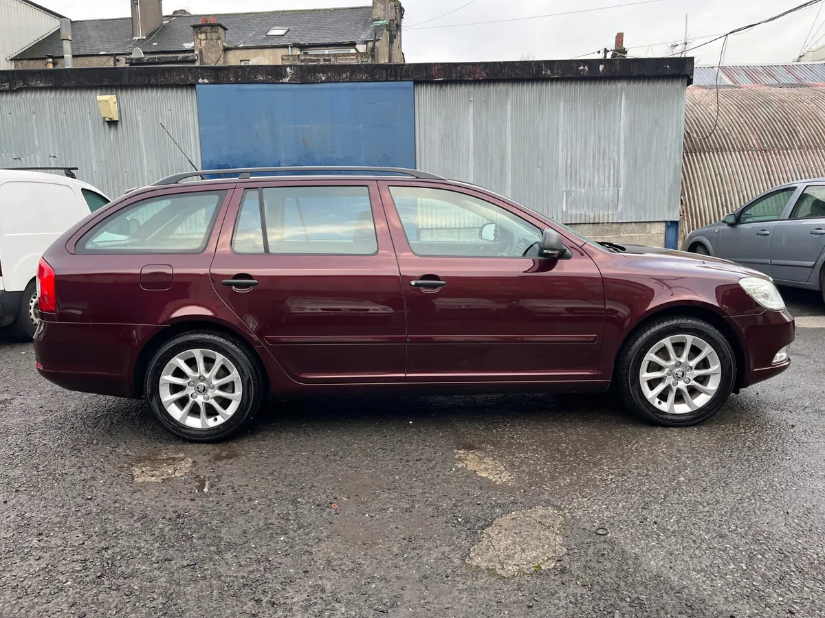 Skoda Octavia 2010, NEW NCT 10/26, TAXED 09/26 - Image 2