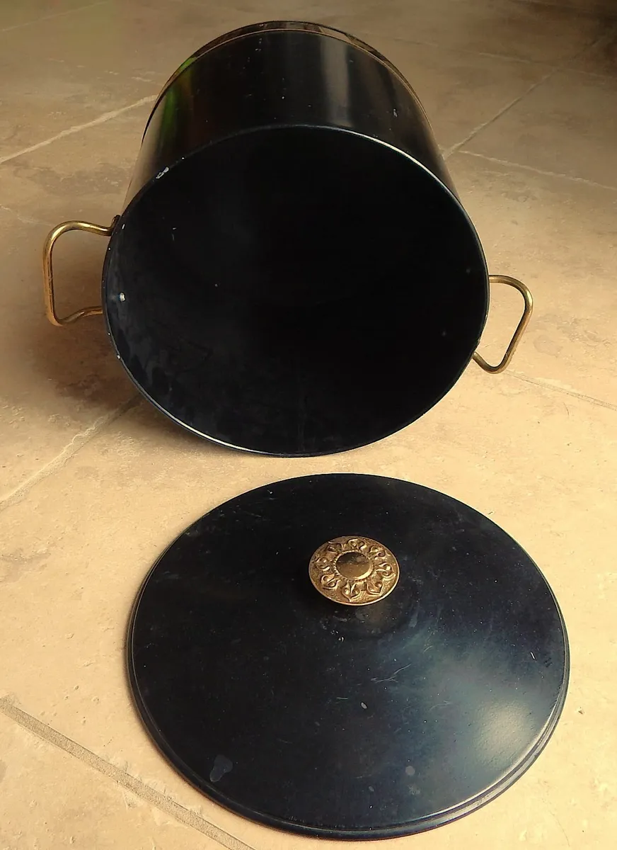 Metal Coal/Log Bin - Image 3