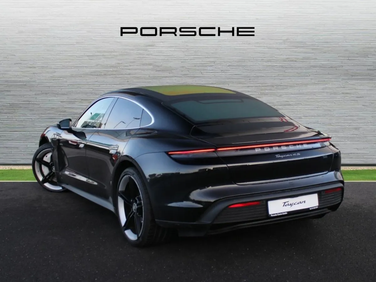 Porsche Taycan 4S - Image 3