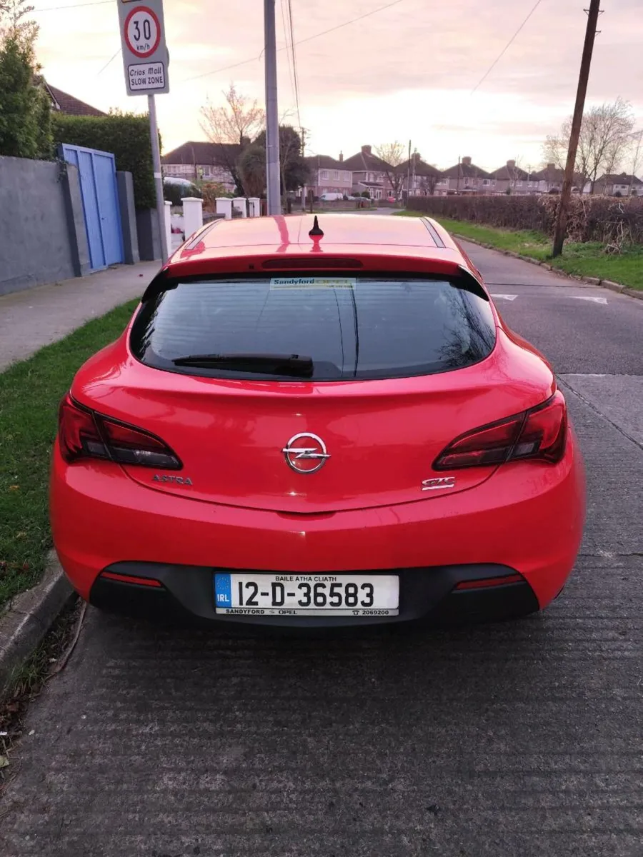 Opel Astra 1.4 GTC 3 Door - Image 2