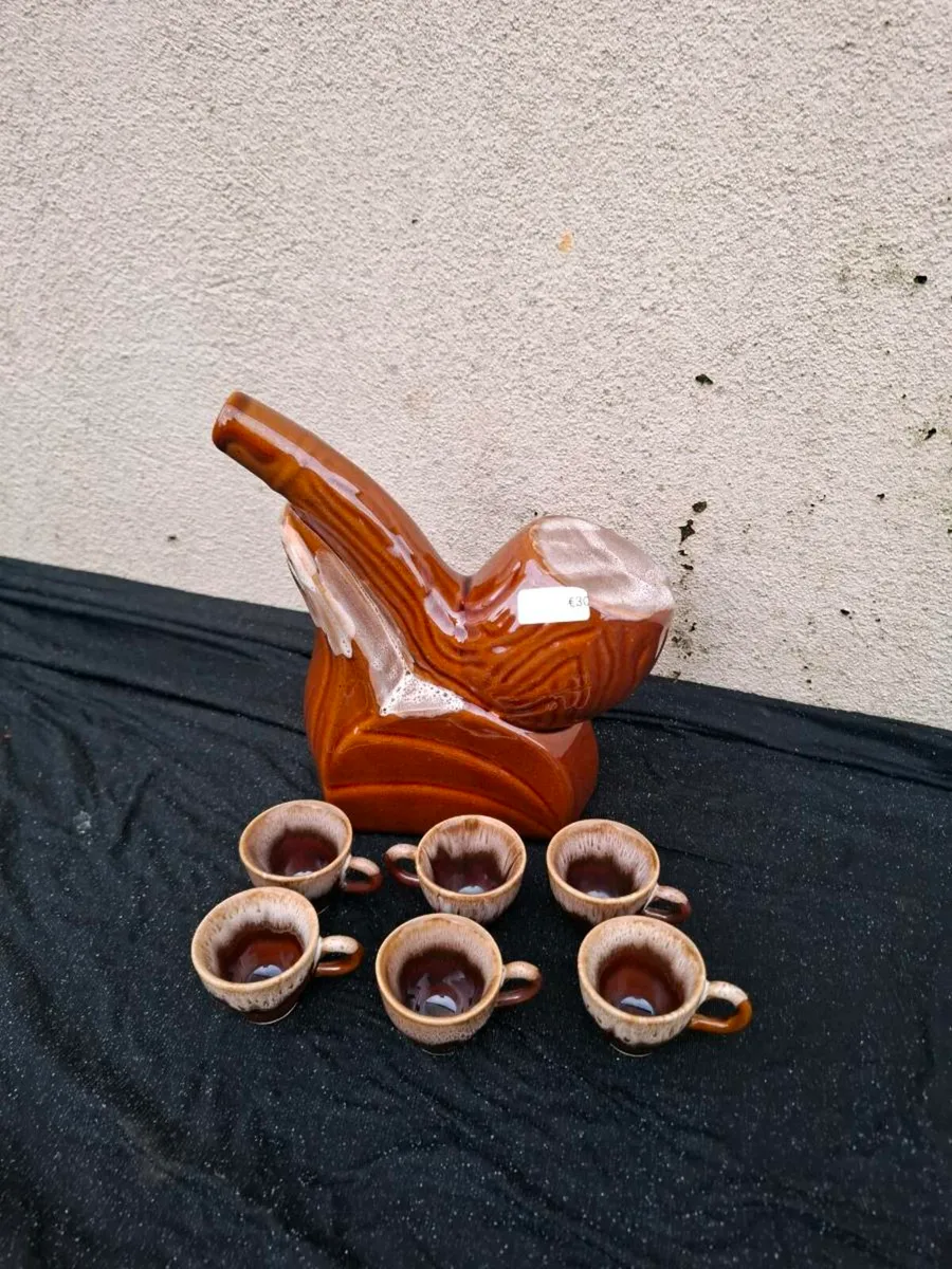 Vintage pipe and cups postage possible