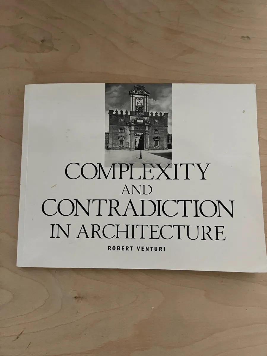 Architecture books - Image 4