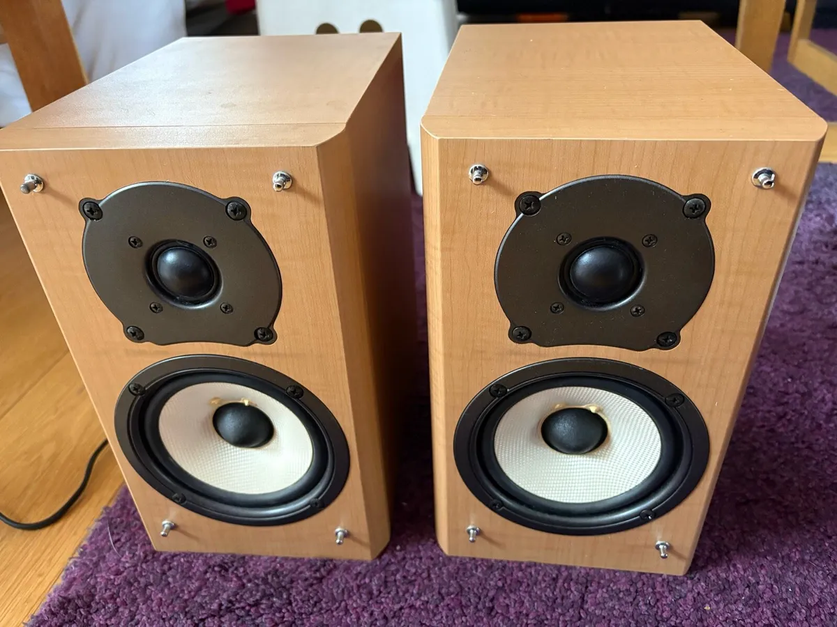 Onkyo Speakers - Image 1