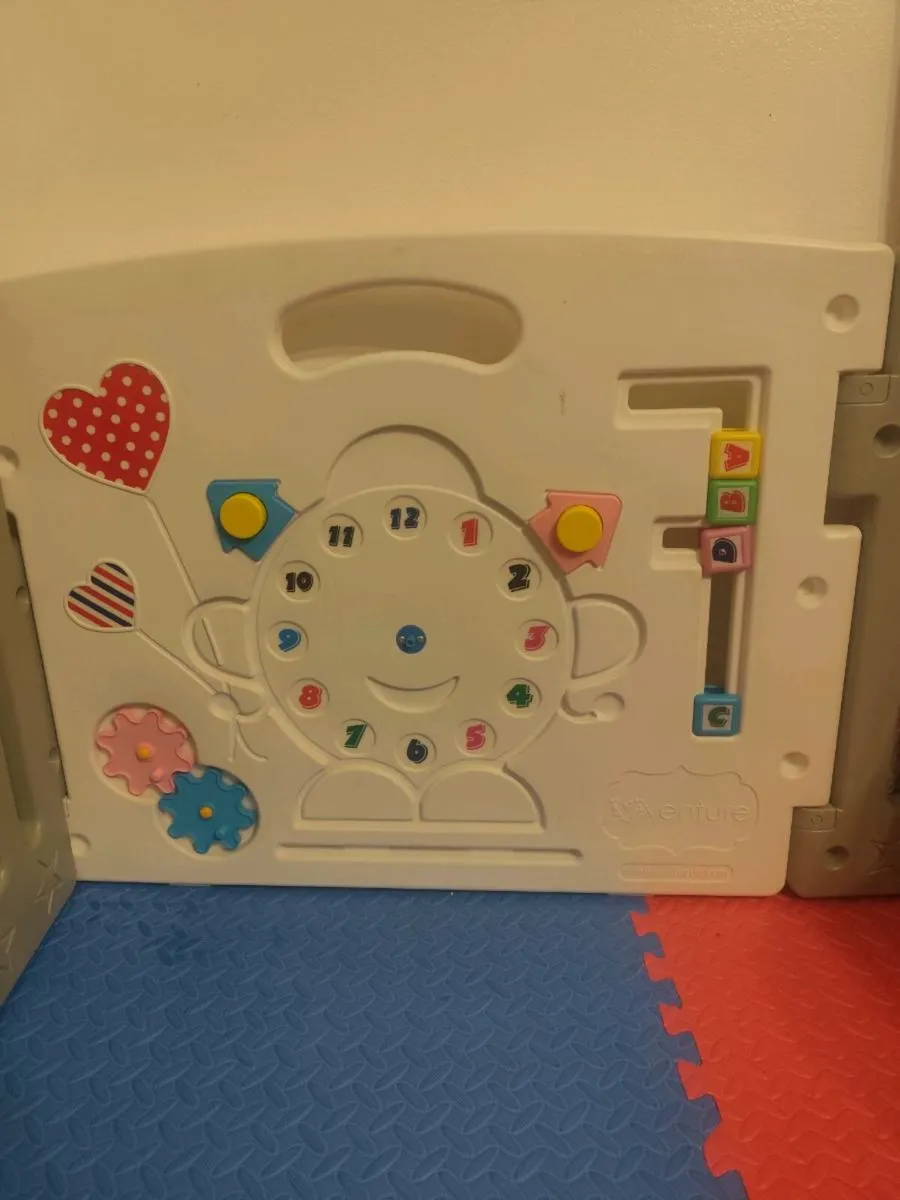 Venture all stars playpen - Image 4