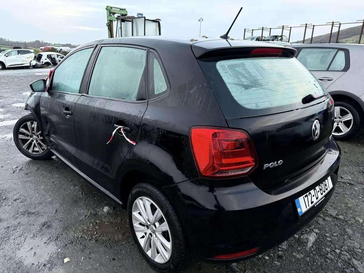 Volkswagen polo 2017 parts only - Image 4