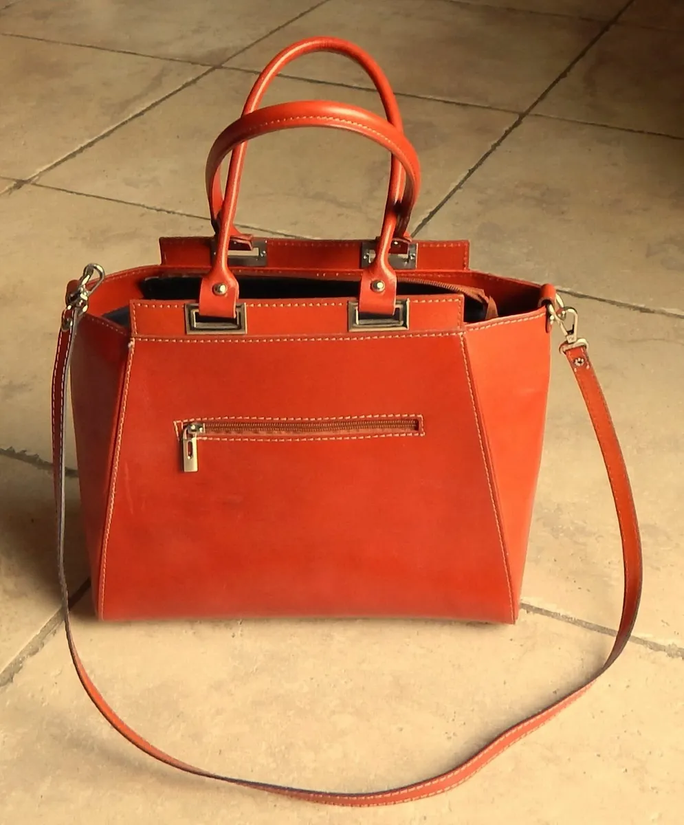 Genuine Italian Leather Handbag - Image 1