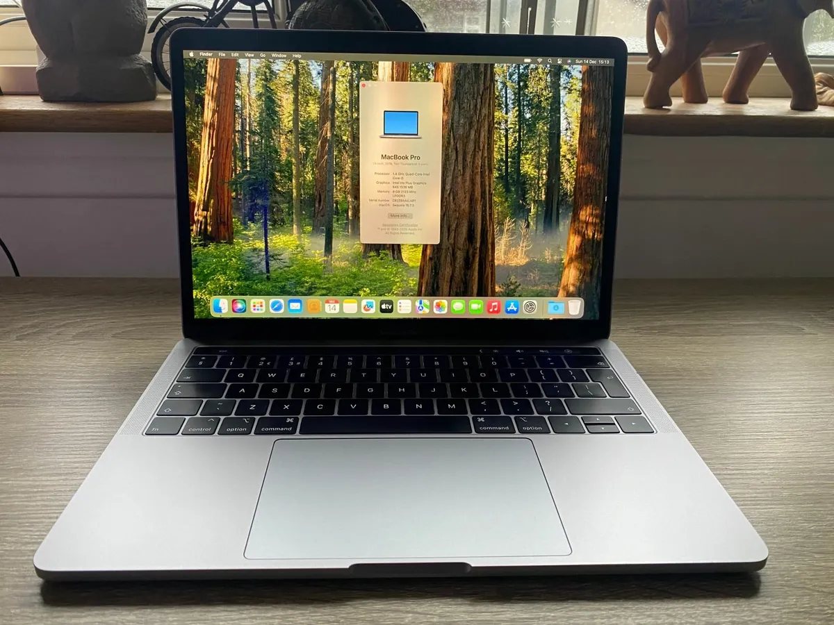 Apple MacBook Pro 13inch (2019) i5 | 8GB | 128GB - Image 1