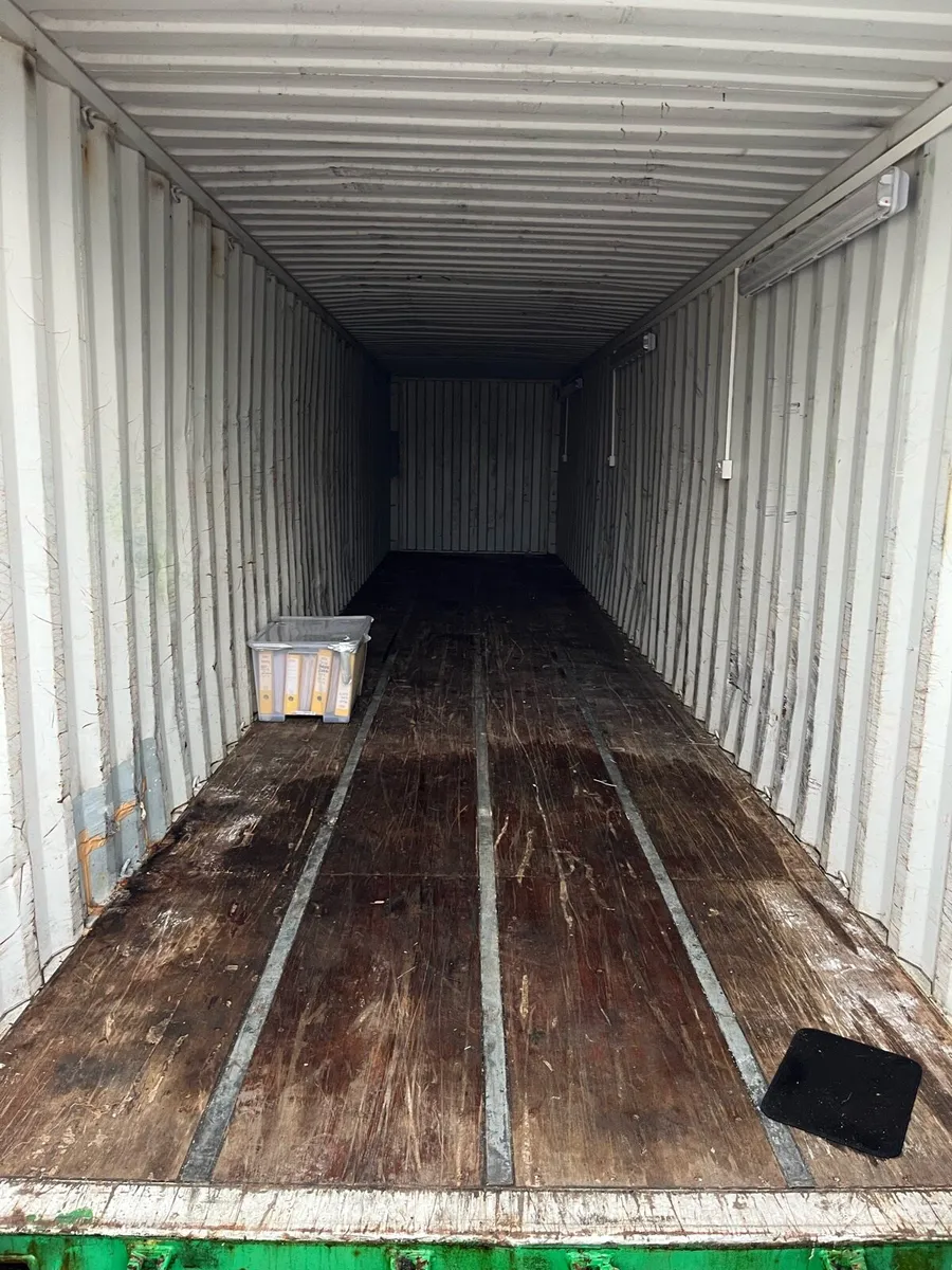 40 foot container - Image 3