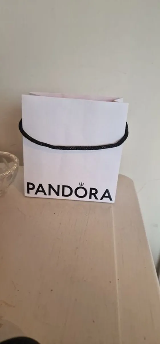 Pandora bracelet - Image 4