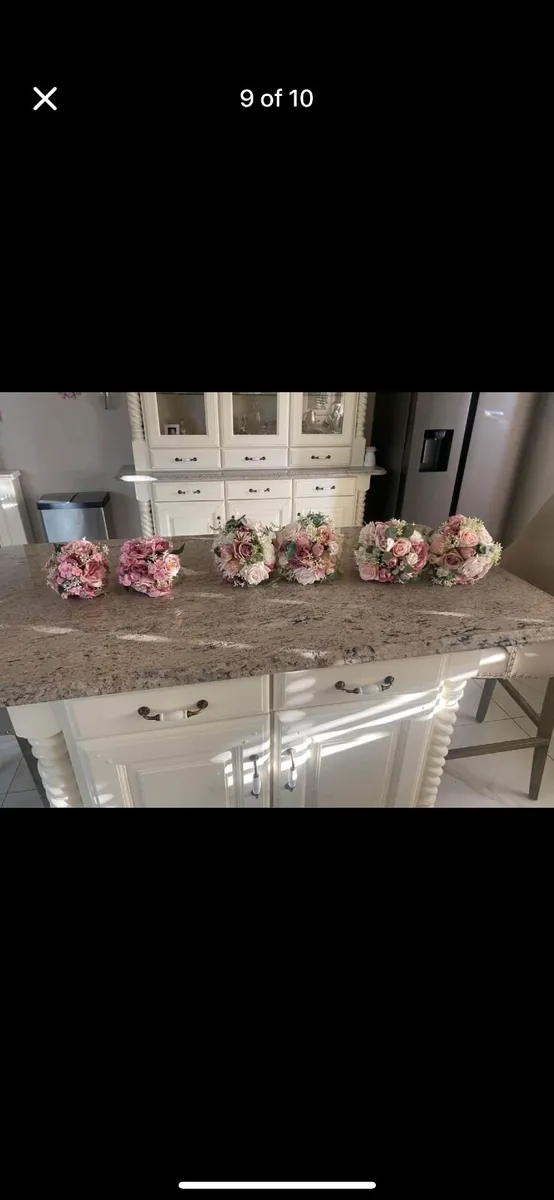 Wedding flowers - Image 2