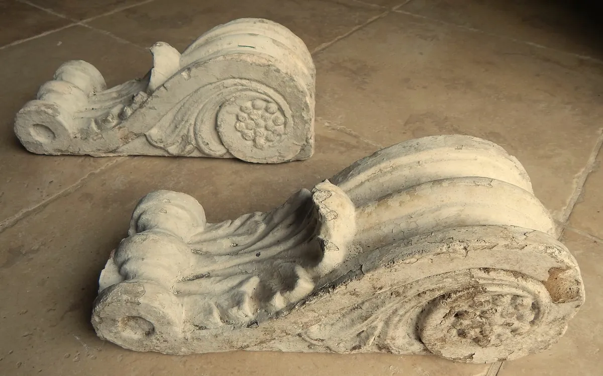 Pair of Heavy Vintage Plaster Corbels - Image 4