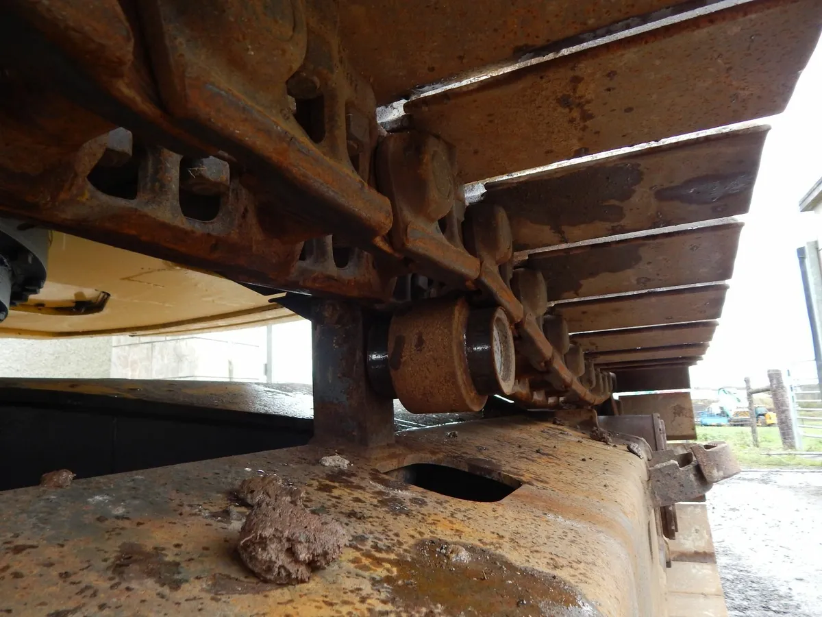 New Holland 235  3 Piece Boom - Image 2