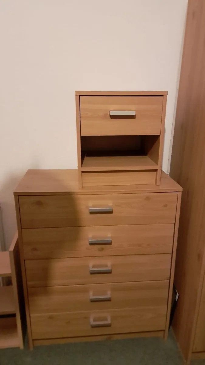 Bedroom / Office Furniture – Full Set €250 - Image 2