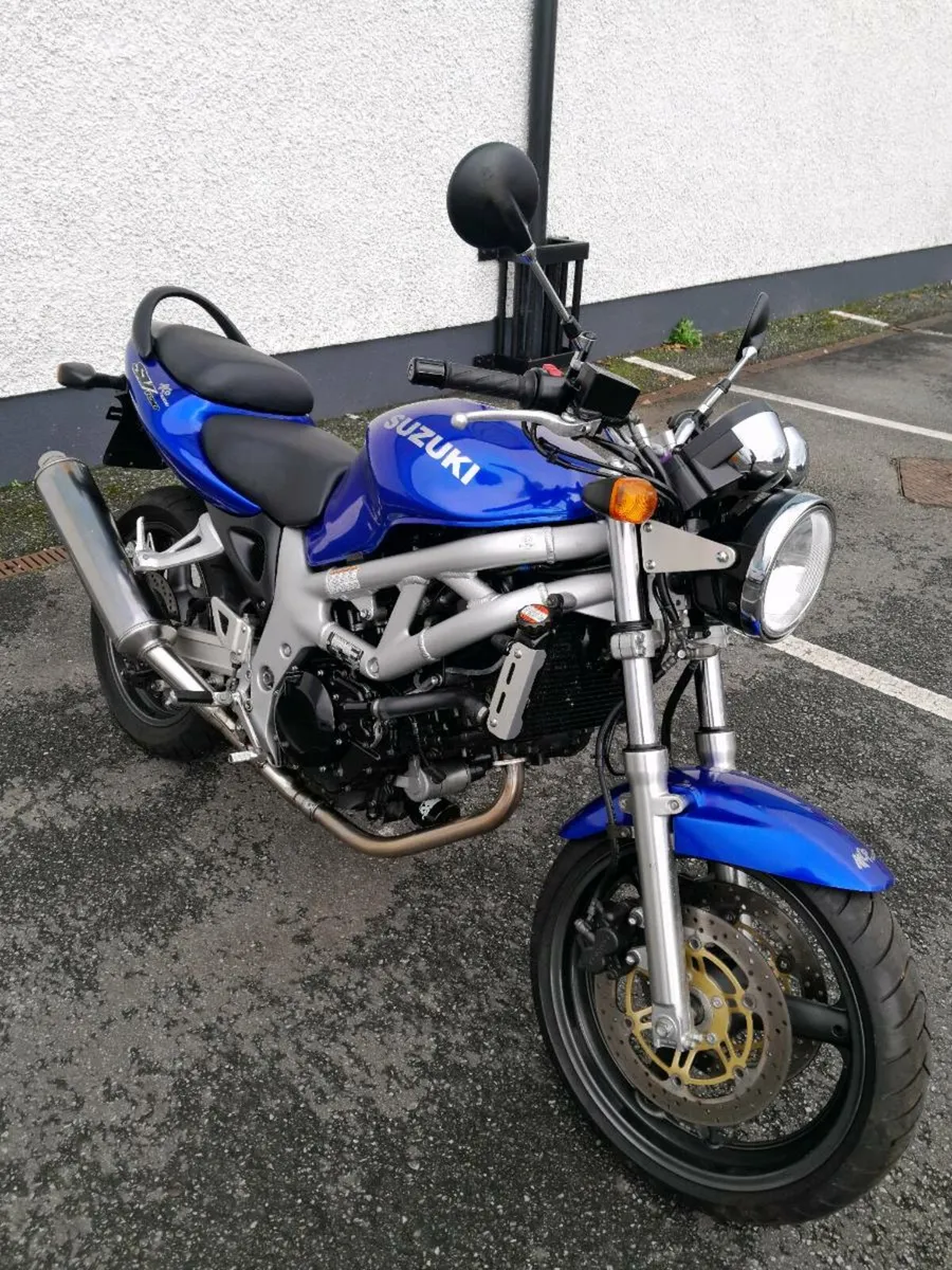 Suzuki sv650 2000 MINT Like new - Image 3