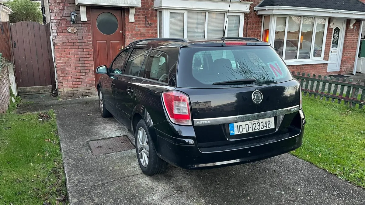Vauxhall Astra 2010 - Image 3