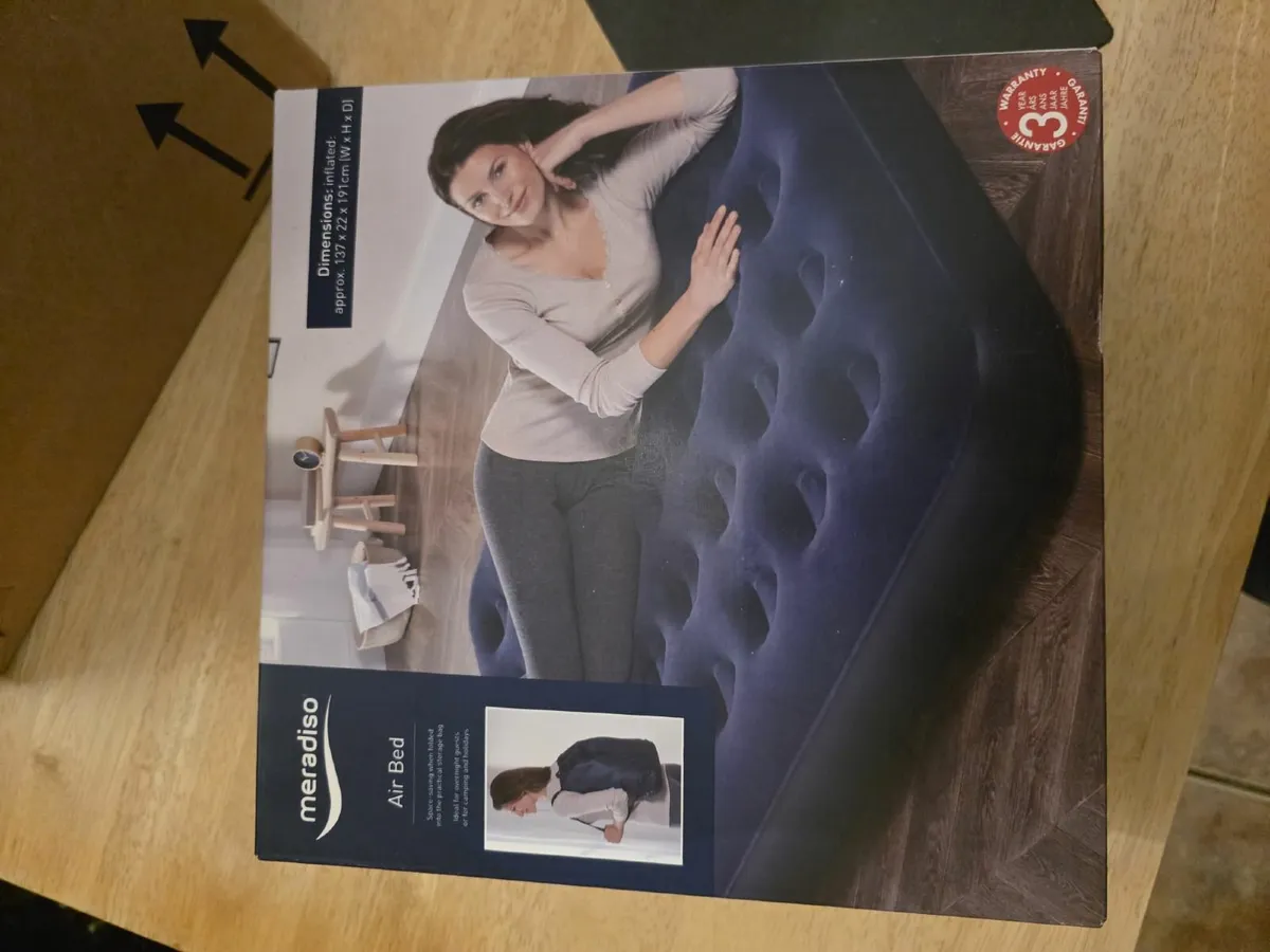 USEFUL HOUSE INDOOR AND OUTDOOR ITEMS - Image 1