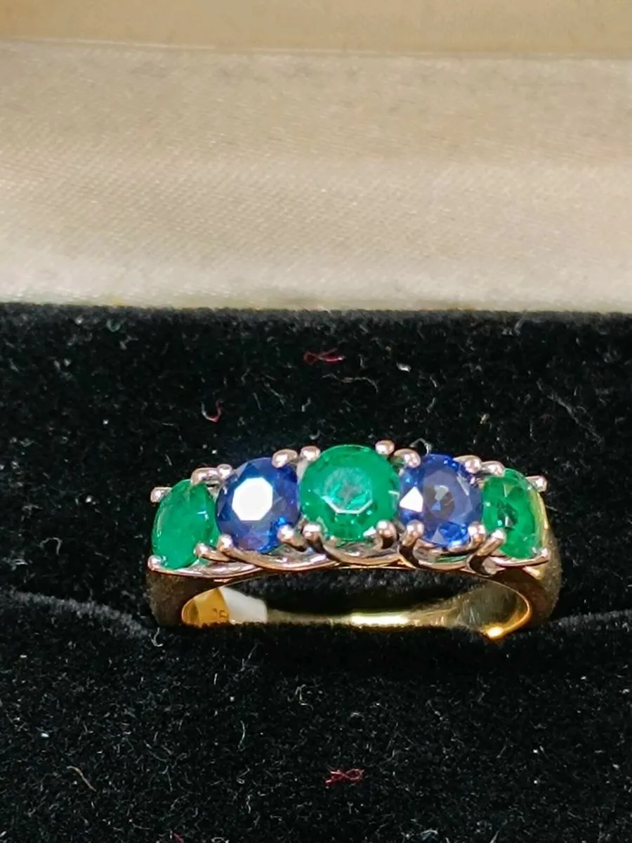 Blue Sapphire & Emerald Ring , 18k Yellow Gold - Image 1