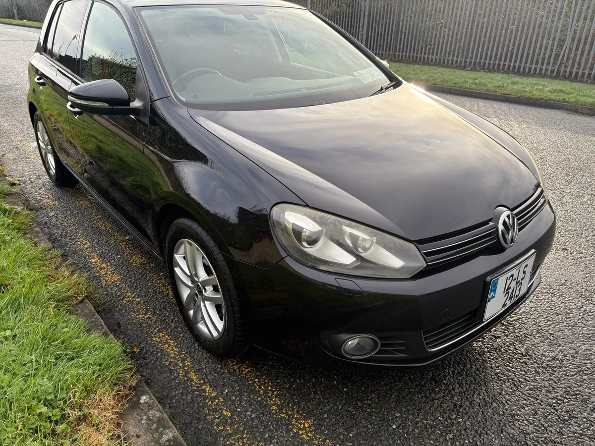 Volkswagen Golf automatic, nct and taxed - Image 3