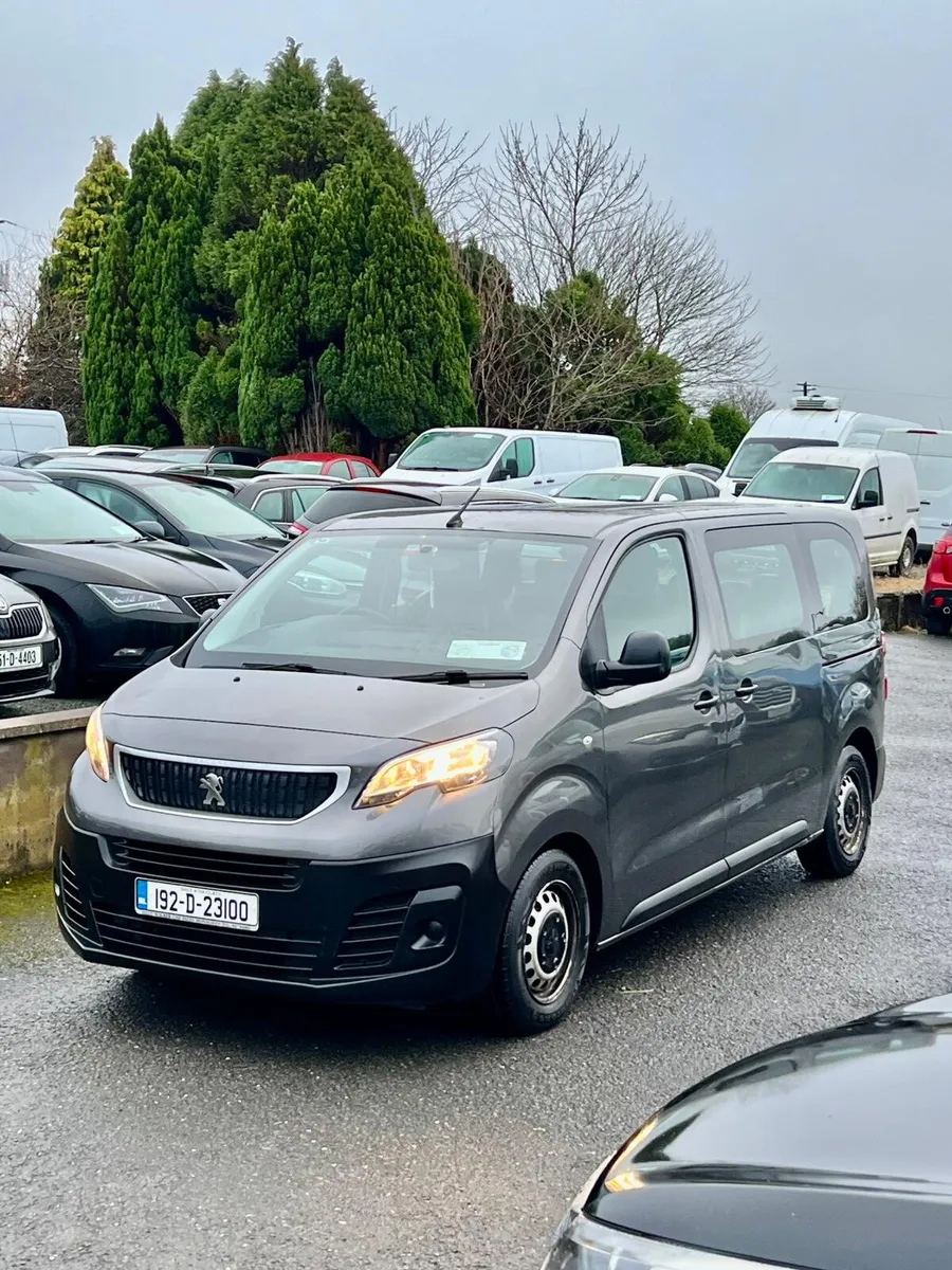 Peugeot Expert 2019 Combi 9 seater - Image 3