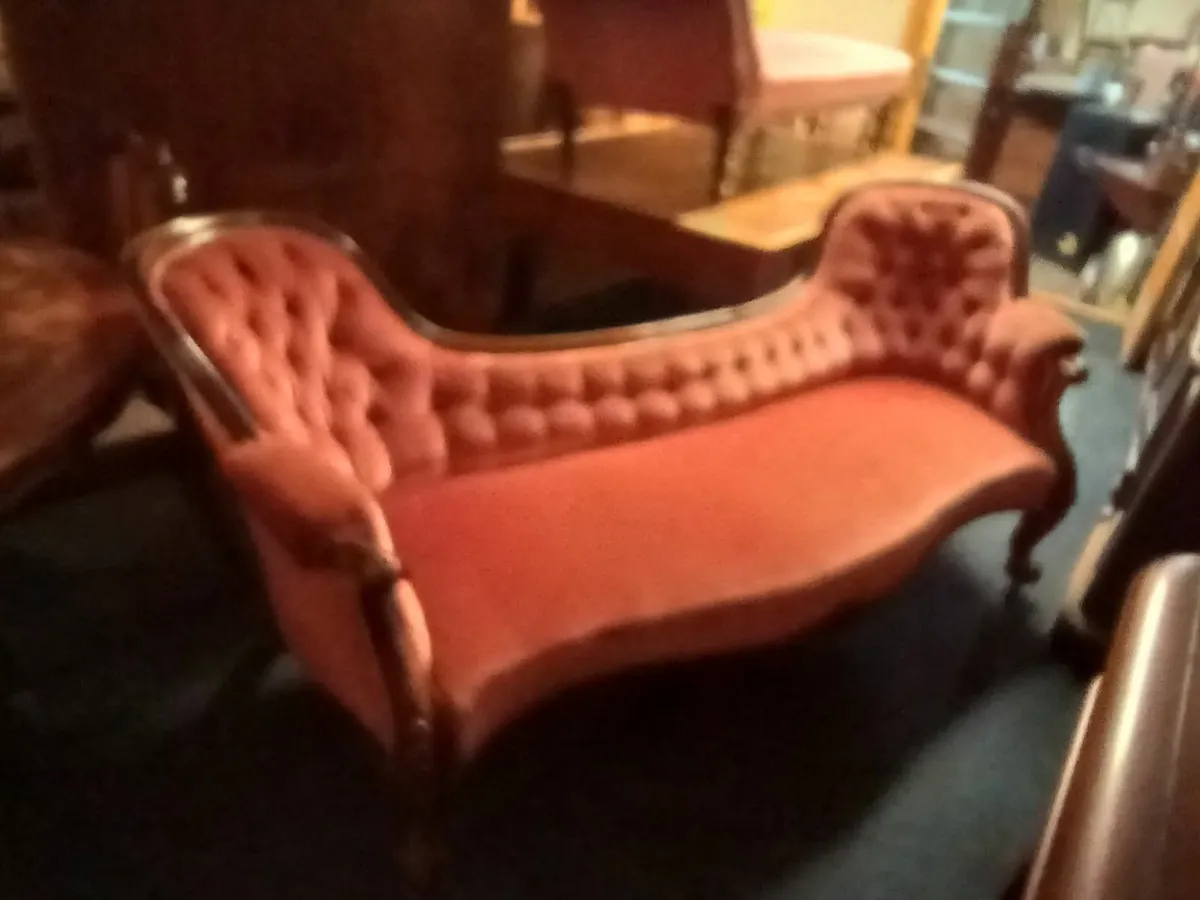 antique victorian sofa